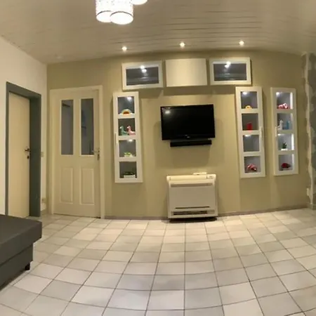 Linzn Holiday home Wuustwezel